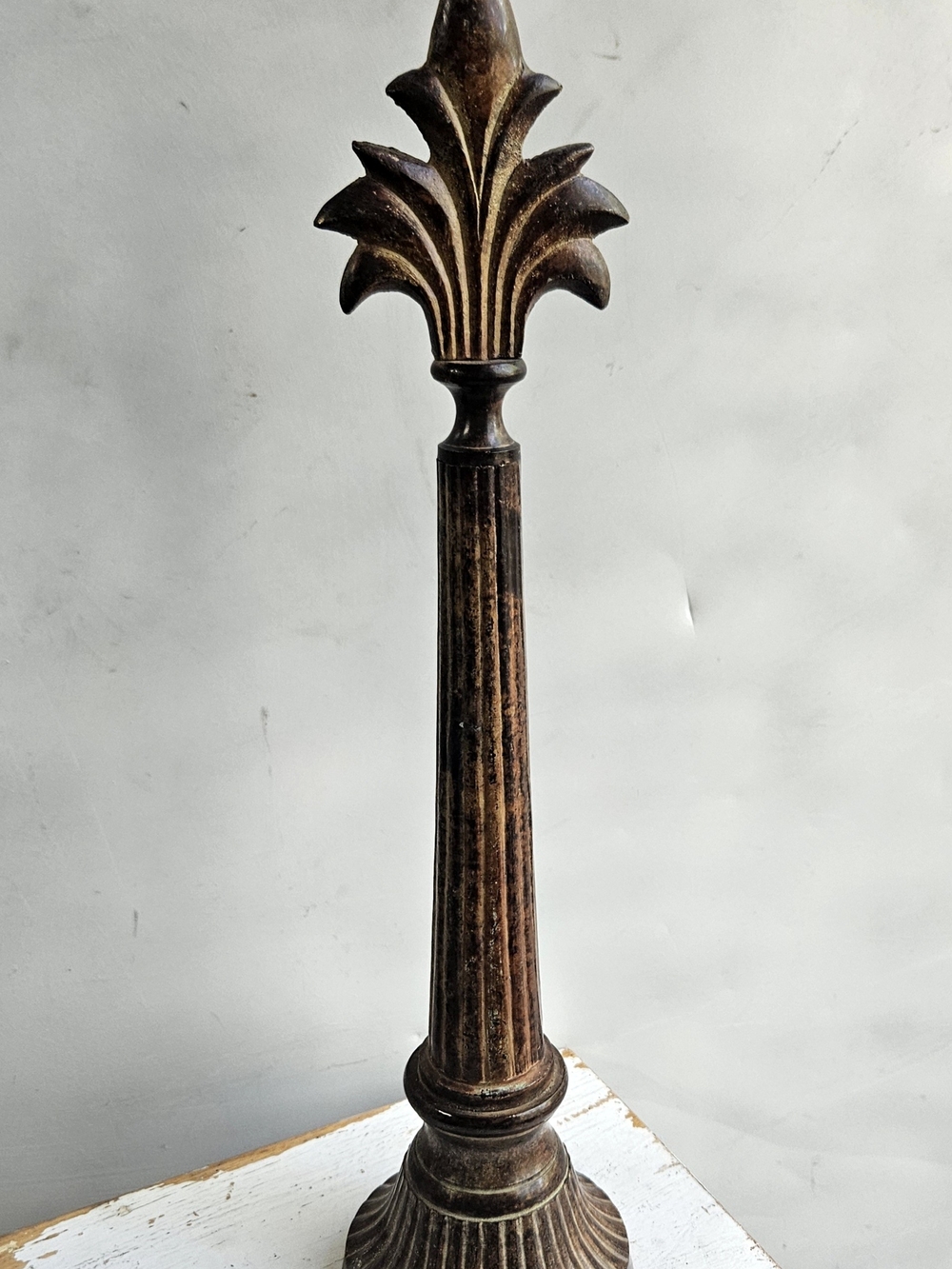 Source Unknown Brown and Gold Fleur-de-Lis Sculpture